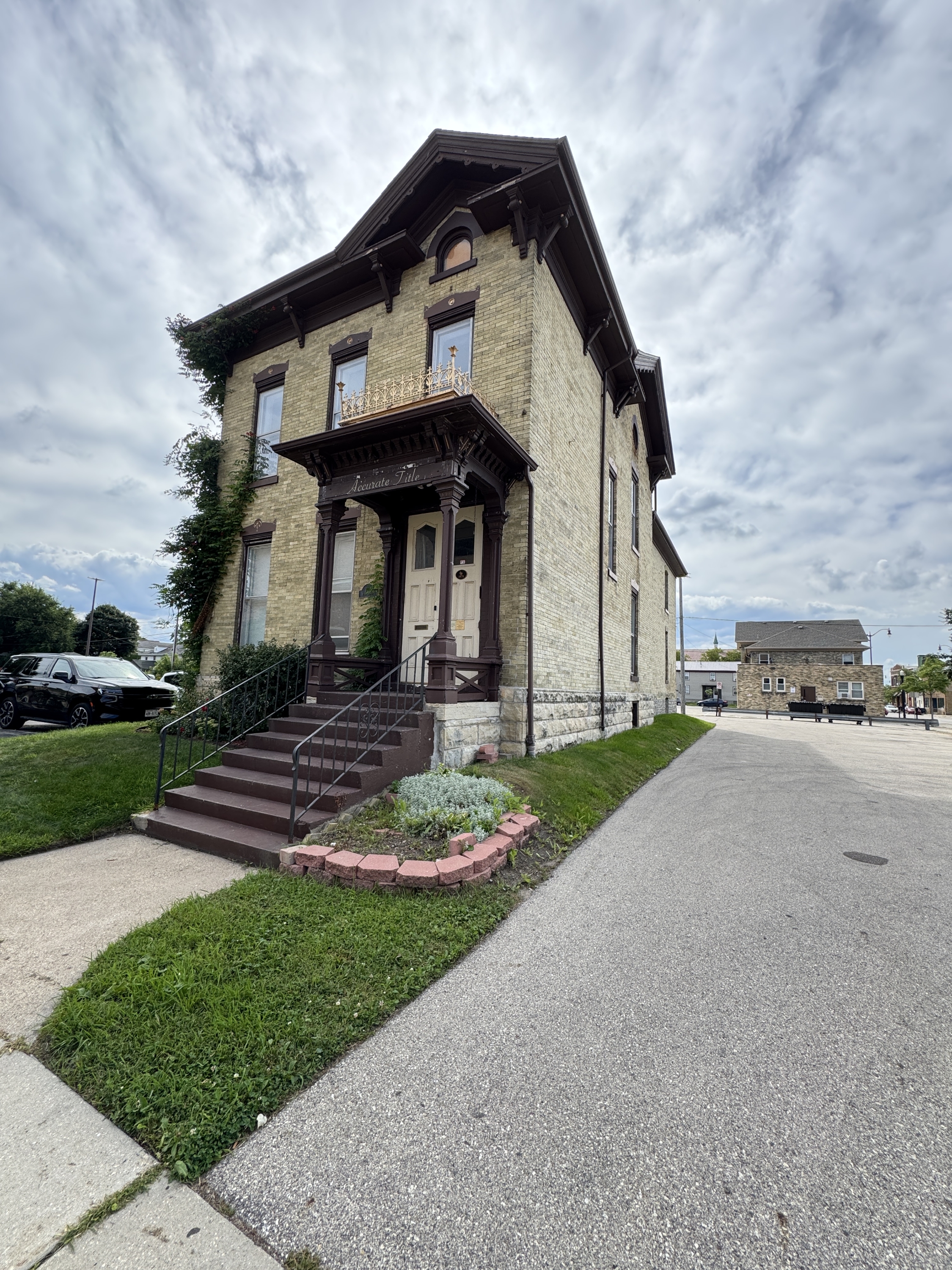 Property thumbnail image